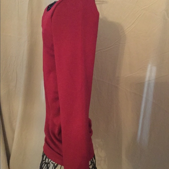 🔵3 for $20🔵 New Mix Round Neck Long Sleeve T - Picture 2 of 3